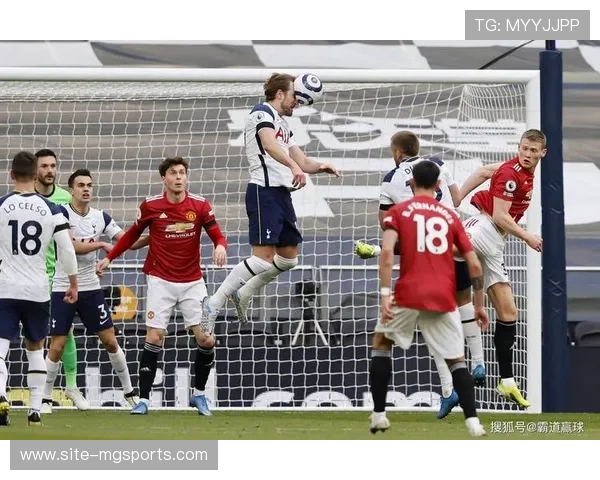 曼联相同首发豪取四连胜 高位逼抢体系凸显阵容深度隐忧